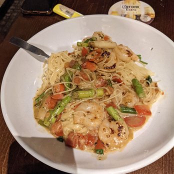 Olive Garden Italian Restaurant - Shrimp Scampi - Italian Near Me - Morrow, Georgia