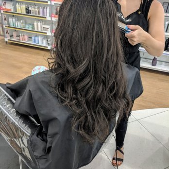 Ulta Beauty - First haircut in 8 years. Very time consuming, but Taylor did a great job!! - Cosmetics & Beauty Supply Near Me - Cincinnati, Ohio