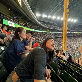 Daikin Park - Stadiums & Arenas Near Me - Houston, Texas