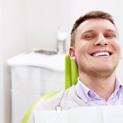 Oscar Castro - Dental Implants Miami, FL