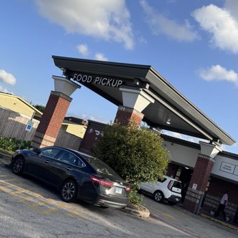 Saruzzo’s New York Pizzeria - Blodgett Food Hall Location - Food Hall - Pizza Near Me - Houston, Texas Saruzzo’s New York Pizzeria - Blodgett Food Hall Location - Food Hall - Pizza Near Me - Houston, Texas