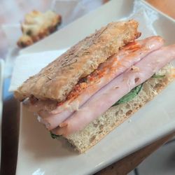 Tan Coffee - Ham sandwich