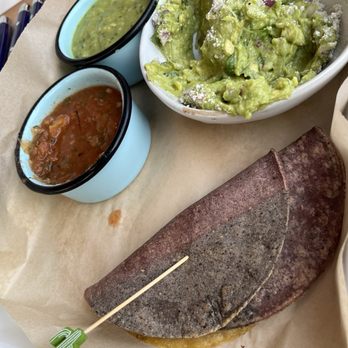 Maximo - Guacamole - Mexican Near Me - West University Place, Texas Maximo - Guacamole - Mexican Near Me - West University Place, Texas