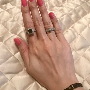 Sofia Grace Nail Boutique - My once a year hot pink courtesy of Maria and Kimmie! Kim is so sweet and Uber Eats (not really a verb) some cupcakes for my birthday - Nail Salons Near Me - Houston, Texas