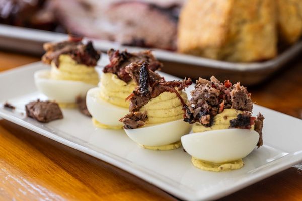 Waylon J’s barbeque by null