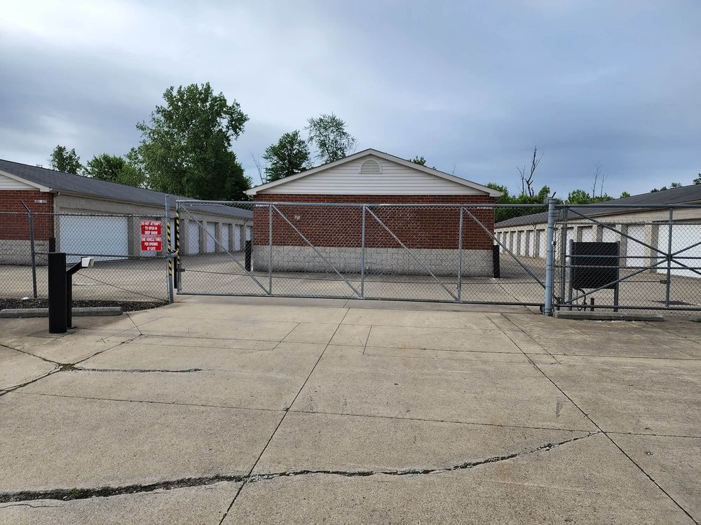 VALLEY STORAGE Updated June 2024 12 Photos 5302 Evergreen Pkwy