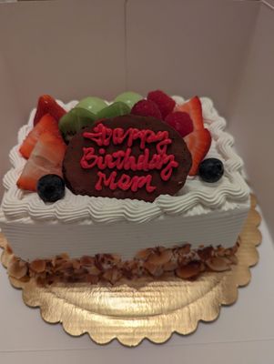 Suzanne's Cake & Pastry by null