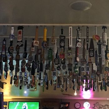 Wig Wam Pub - 16 craft beers - Pubs Near Me - Bremerton, Washington Wig Wam Pub - 16 craft beers - Pubs Near Me - Bremerton, Washington