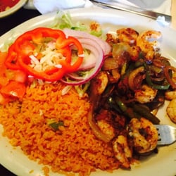 El Ranchito - Grill shrimp dish