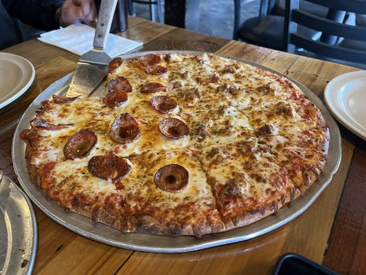 Saints Pizza Pub & SkyBar by null