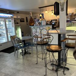 Main Street Ice Cream - Inside