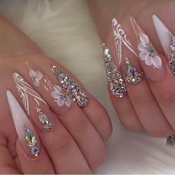 Violette Nails & Spa - Acrylic nails with the nails art