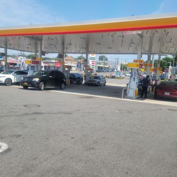 Bolla Market - a gas station with cars parked in the lot - Convenience Stores Near Me - Elmont, New York Bolla Market - a gas station with cars parked in the lot - Convenience Stores Near Me - Elmont, New York