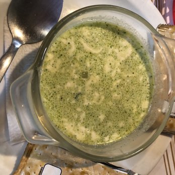 Casa Denis - Cream of Spinach Soup - Mexican Near Me - San Miguel de Cozumel, ROO Casa Denis - Cream of Spinach Soup - Mexican Near Me - San Miguel de Cozumel, ROO