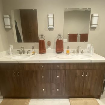 Elite Kitchen & Bath - Custom vanity - General Contractors Near Me - Irvine, California Elite Kitchen & Bath - Custom vanity - General Contractors Near Me - Irvine, California