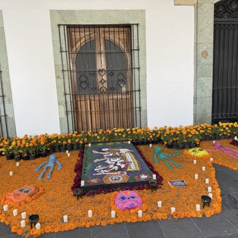 El Zócalo - Local Flavor Near Me - Oaxaca, OAX
