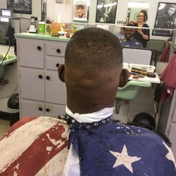 Joe King Barber & Styling Shop - Skin Fade by Aurora