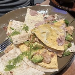Carnintas Quesadilla with hardly any filling