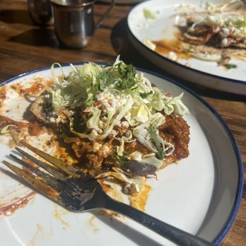 Yoli Mexican Restaurant - Tostada cochinita pibil!! - Mexican Near Me - Kent, Washington Yoli Mexican Restaurant - Tostada cochinita pibil!! - Mexican Near Me - Kent, Washington