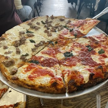 Juliana's - Pizza Near Me - Brooklyn, New York Juliana's - Pizza Near Me - Brooklyn, New York