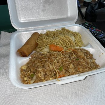 Bento Xpert - Chow Mein - Taiwanese Near Me - Milwaukee, Wisconsin