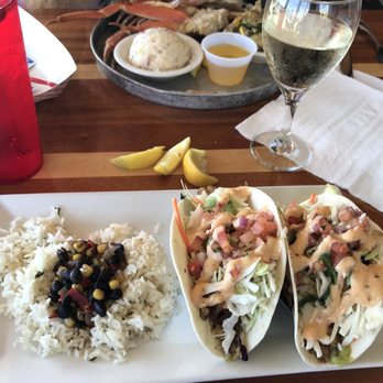 Surf Hut - Seafood Near Me - Destin, Florida