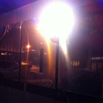 Kube - Letrero - Lounges Near Me - Madrid, M
