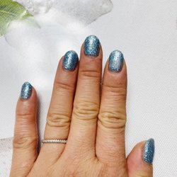 Elite Nail Salon - Manicured nails after 5 days