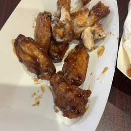 Chicken wings with a raw middle Chicken wings with a raw middle