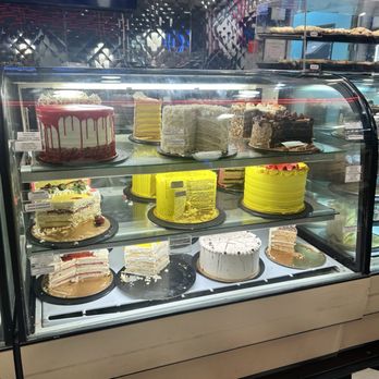 Rick's Dessert Diner - Cakes - Desserts Near Me - Sacramento, California