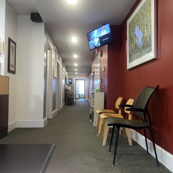 Sal Morando Orthopedic Massage - Hallway entrance to Sal Morando massage - Massage Therapy Near Me - Boston, Massachusetts Sal Morando Orthopedic Massage - Hallway entrance to Sal Morando massage - Massage Therapy Near Me - Boston, Massachusetts