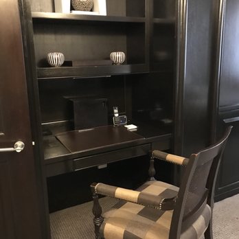 XV Beacon - regular room: desk area - Hotels Near Me - Boston, Massachusetts