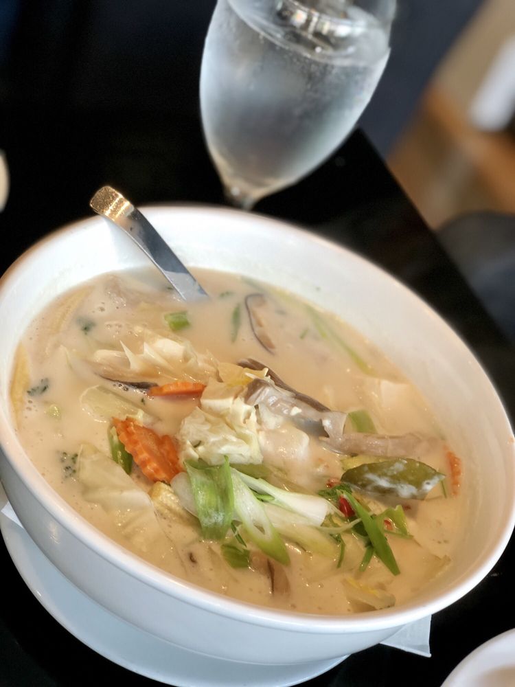 BAI TONG THAI RESTAURANT 381 Photos & 436 Reviews Thai 1520