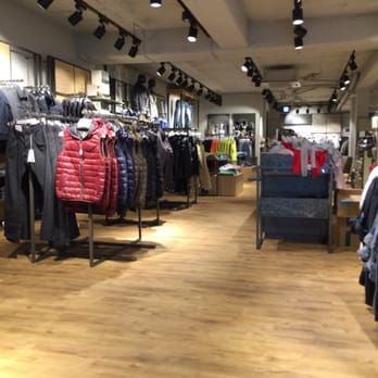 s.Oliver - Fashion Near Me - Meschede, NW
