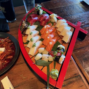 Otto Izakaya - Sushi Sashimi Combo Assorted Nigiri - Japanese Near Me - Greenville, South Carolina Otto Izakaya - Sushi Sashimi Combo Assorted Nigiri - Japanese Near Me - Greenville, South Carolina