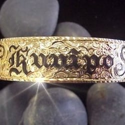Designs N Gold - Custom made Hawaiian bracelet can be made from you old unused and broken jewelry. Visit our website for details.