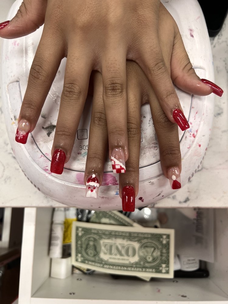REGAL NAILS, SALON & SPA Updated September 2024 38 Photos 6767
