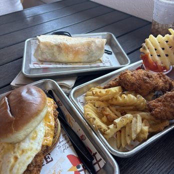 Bruxie - Chicken Shop Near Me - Long Beach, California Bruxie - Chicken Shop Near Me - Long Beach, California