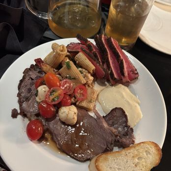 J Gilbert's - Steakhouses Near Me - McLean, Virginia