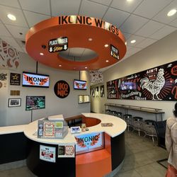 Ikonic Wings - Dining area