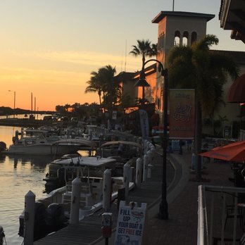 Rumrunners - Sunset at Rumrunners - Seafood Near Me - Cape Coral, Florida Rumrunners - Sunset at Rumrunners - Seafood Near Me - Cape Coral, Florida