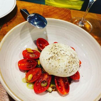 Cañete - Buratta - Tapas/Small Plates Near Me - Barcelona, B Cañete - Buratta - Tapas/Small Plates Near Me - Barcelona, B