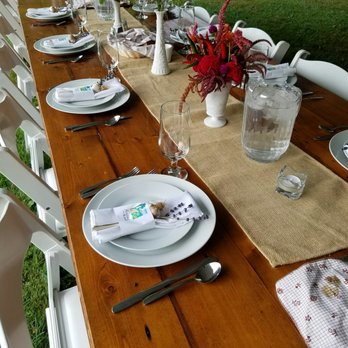 Boulder Knoll Community Farm - Dinner Table - CSA Near Me - Cheshire, Connecticut Boulder Knoll Community Farm - Dinner Table - CSA Near Me - Cheshire, Connecticut