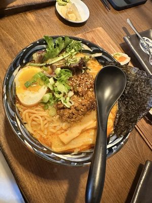 NINNIKU RAMEN IZAKAYA by null
