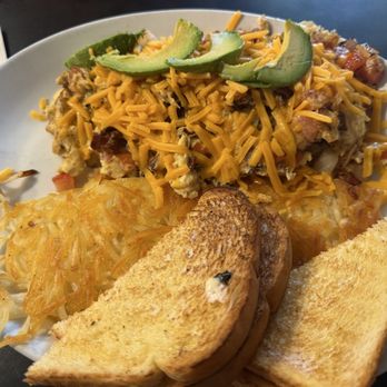 Jake's Cafe On Second Street - California scramble with white toast - Breakfast & Brunch Near Me - Snohomish, Washington