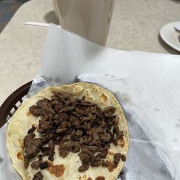 Tacos de asada Tacos de asada
