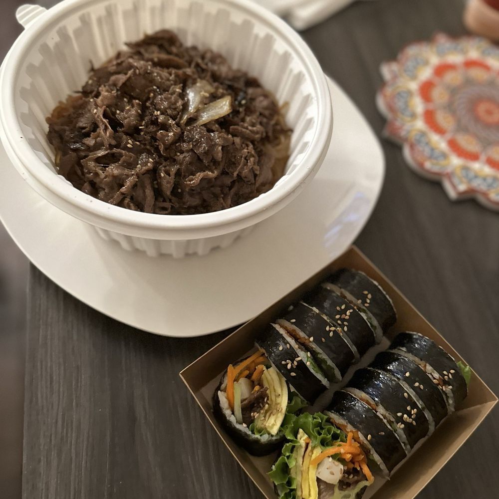 Japchae with Bulgogi and Bulgogi Kimbap Japchae with Bulgogi and Bulgogi Kimbap