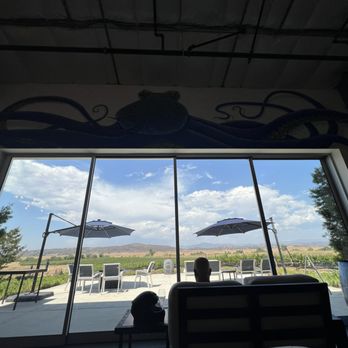 Mermaid Valley Vineyard - Inside view - Wine Tasting Room Near Me - Ramona, California Mermaid Valley Vineyard - Inside view - Wine Tasting Room Near Me - Ramona, California