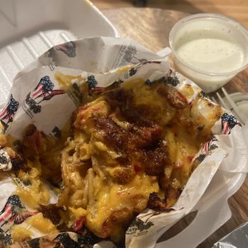 Pinky's Westside Grill - Pimp'n Fries - American Near Me - Huntersville, North Carolina Pinky's Westside Grill - Pimp'n Fries - American Near Me - Huntersville, North Carolina