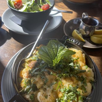GRANVILLE - Uptown Mac and Cheese and Gourmet Side Salad - New American Near Me - Studio City, California